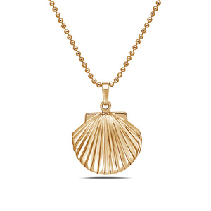 14k Gold Tone Seashell Photo Locket with 18  Chain